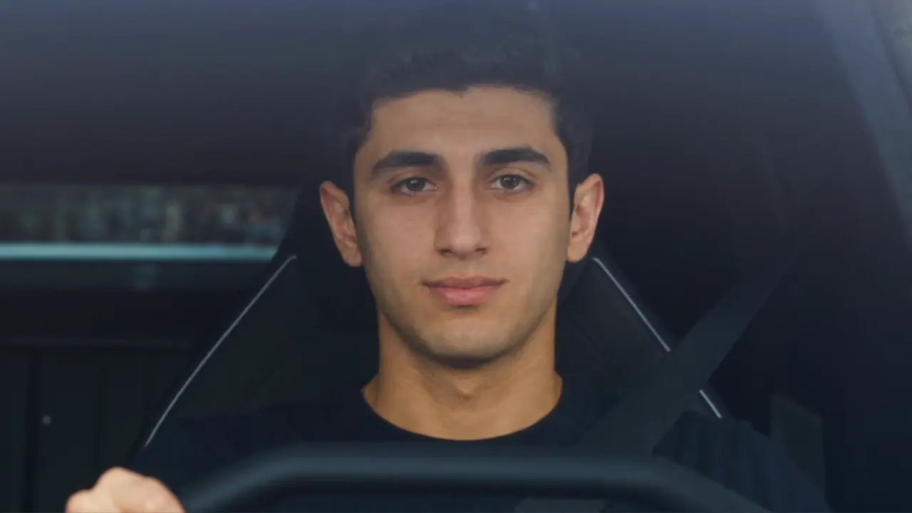 Frame 6: the smile